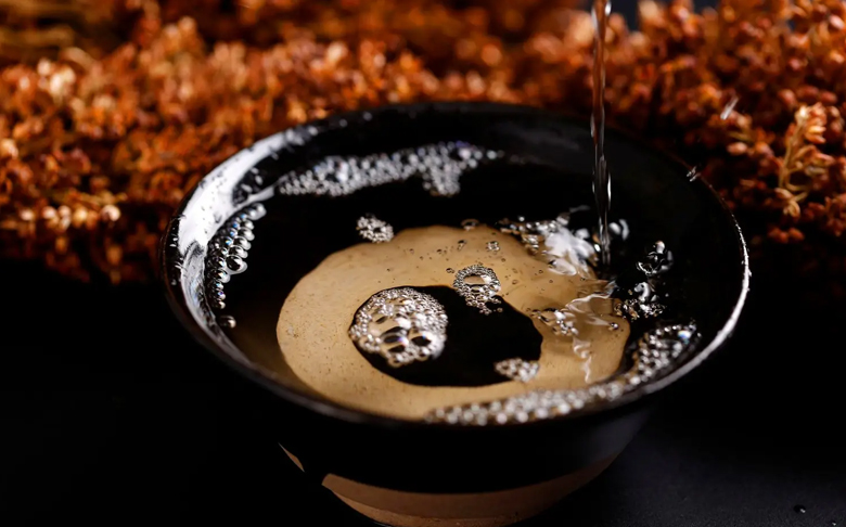 白酒知识：白酒收藏需要讲究哪些方法？什么白酒适合收藏？